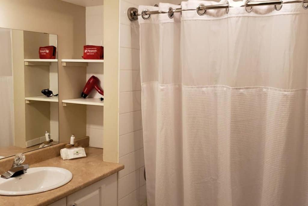2-Bedroom Apartment Sweet #2 By Amazing Property Rentals Gatineau Exterior photo